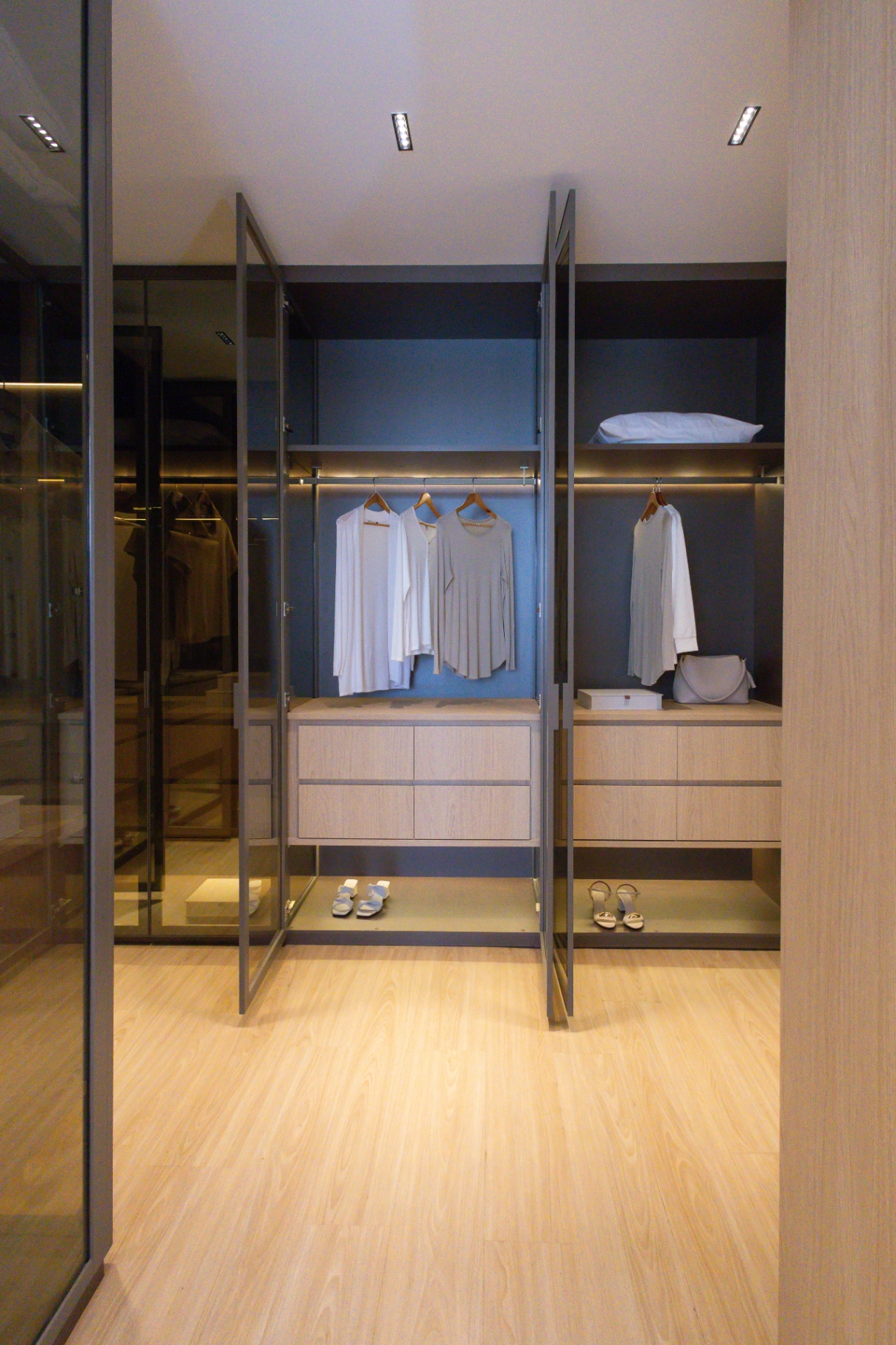 Closet Premium